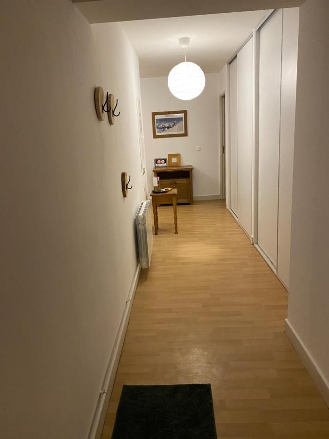 Le Fleuri Ensoleille De Guzet Apartment Ustou Bagian luar foto