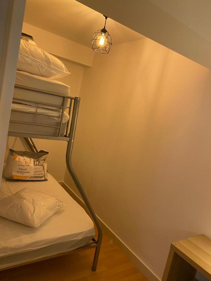 Le Fleuri Ensoleille De Guzet Apartment Ustou Bagian luar foto